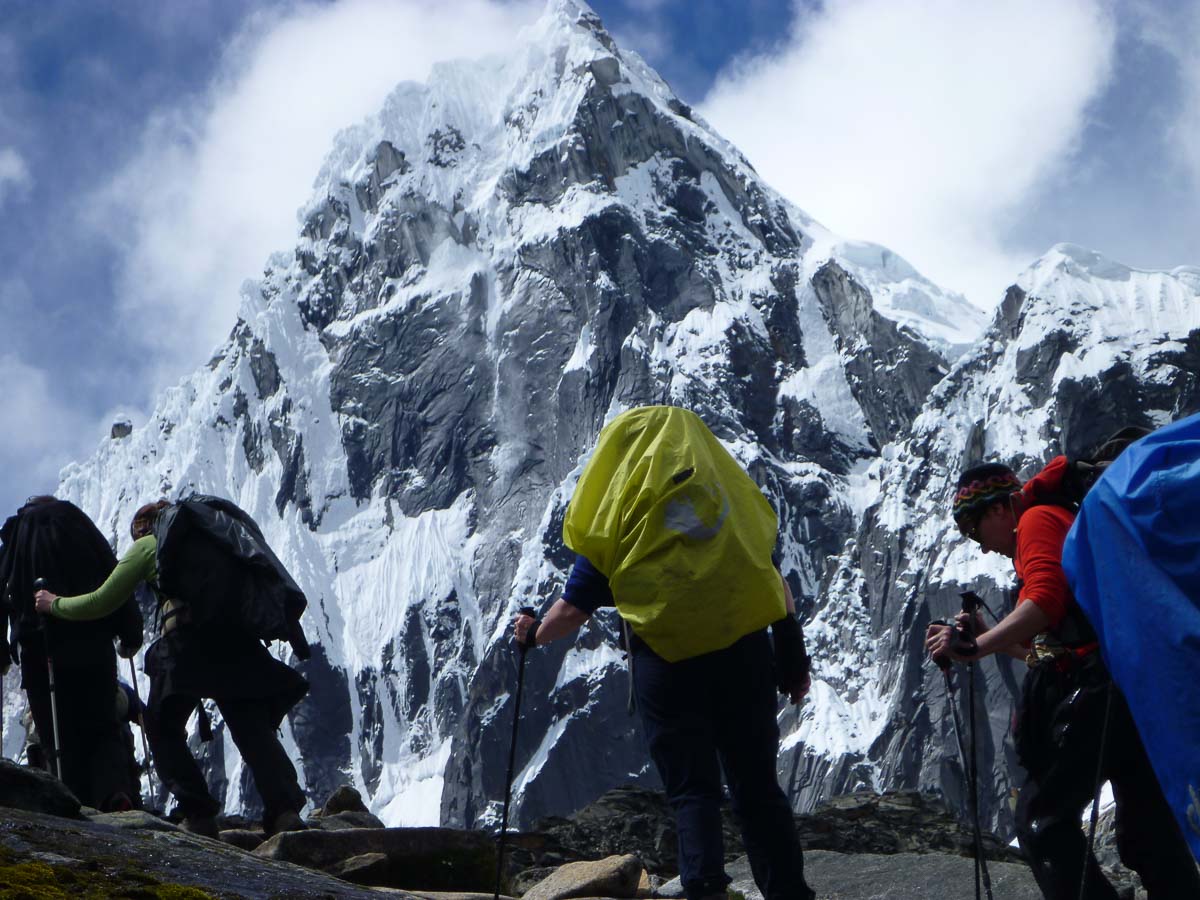 Mountain view - Santa Cruz trek