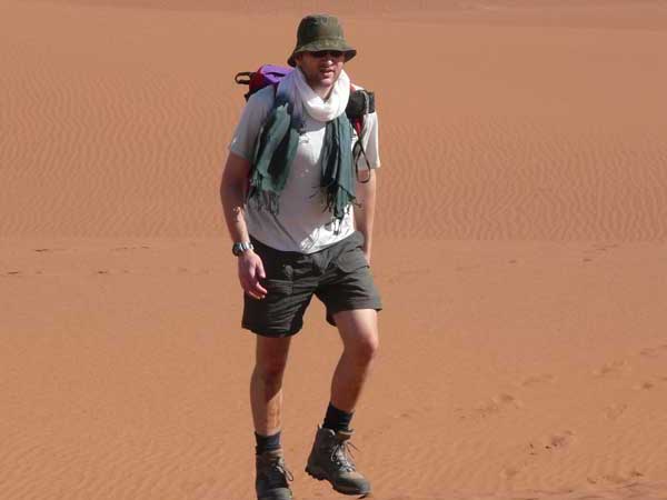 What Clothing To Wear In The Sahara Desert